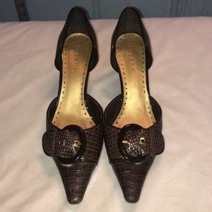 BCBGIRLS SNAKE SKIN 2" HEELS SIZE 7.5